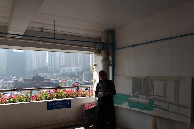michelle-auboiron-peinture-en-direct-aberdeen-hong-kong-01 michelle-auboiron-peinture-en-direct-aberdeen-hong-kong-01