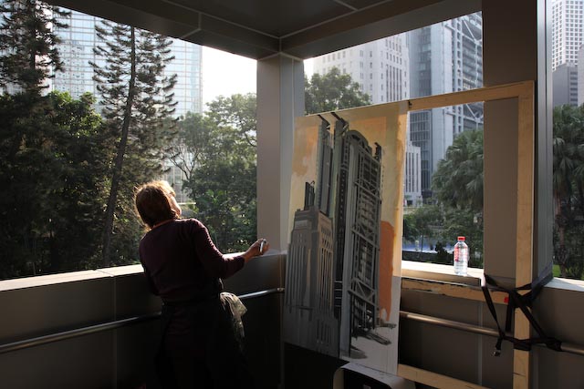 michelle-auboiron-peinture-live-in-hong-kong-hsbc-tower-03